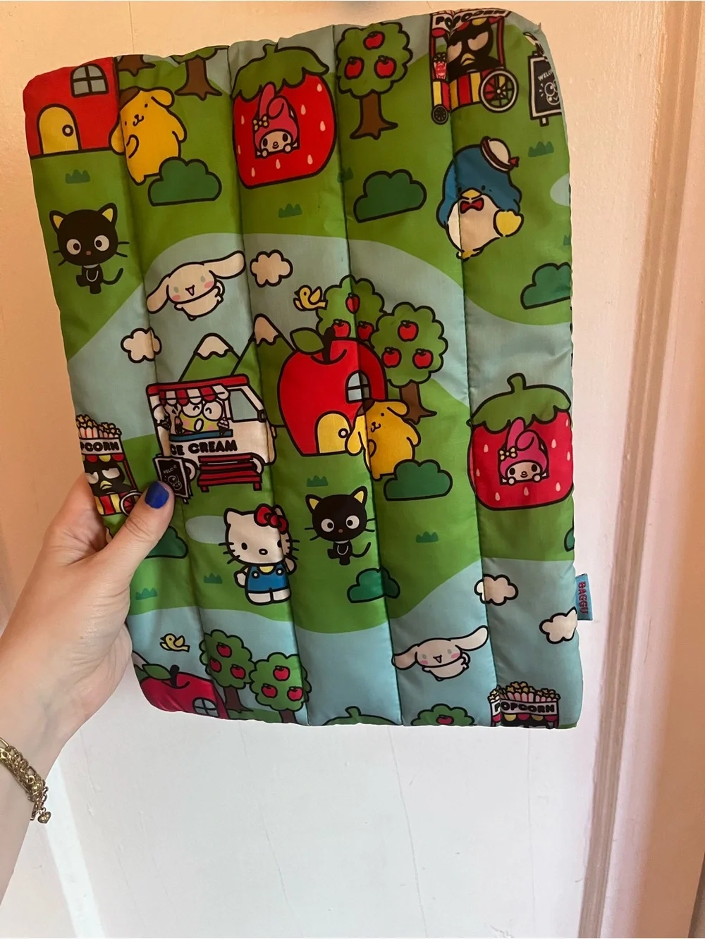 Baggu laptop tablet sleeve 13”/14” Hello Kitty and Friends print